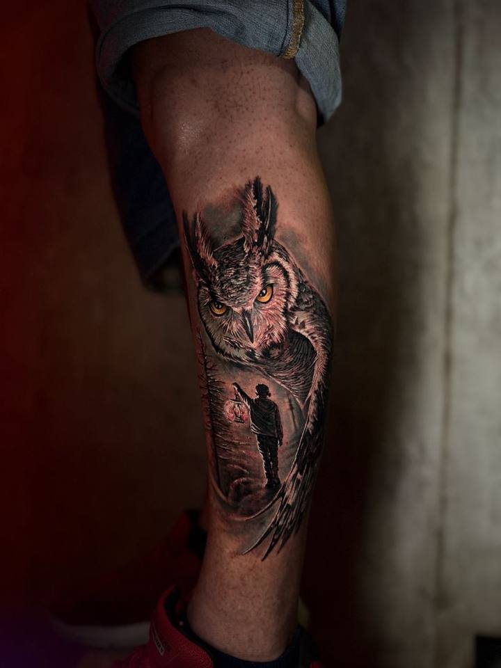 Tattoo: black & grey realism