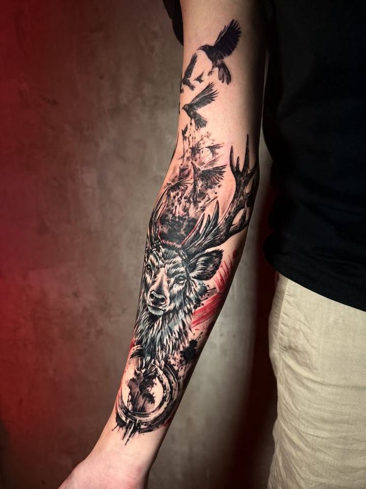Tattoo: black & grey realism